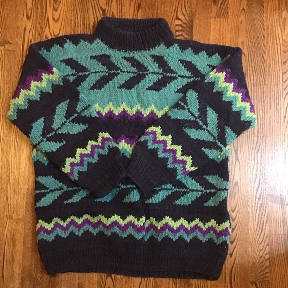 Artesanias Gladys wool sweater - Picture 1 of 3